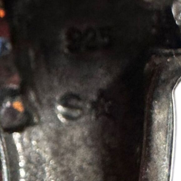 Silver 925 sparkly iridescent blue/green stud earrings - Picture 7 of 8